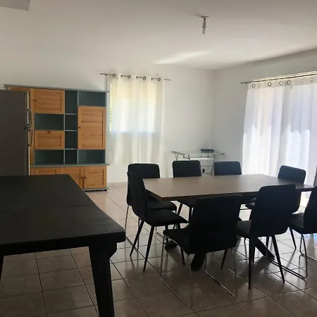 Superbe Vue Montagne Proximites Grandes Surfaces