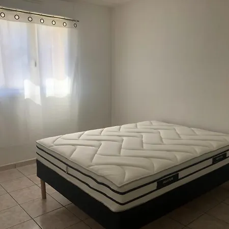 Superbe Vue Montagne Proximites Grandes Surfaces * Poggi